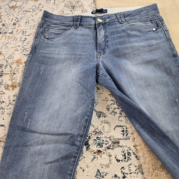 Democracy Denim Distressed Stretch Pants Women Plus Size 16 - Picture 3 of 7